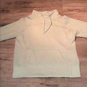 GreenTea Sweater/Sweatshirt